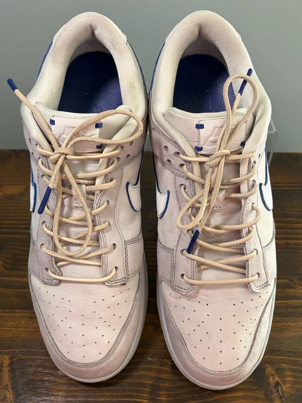 Nike low top